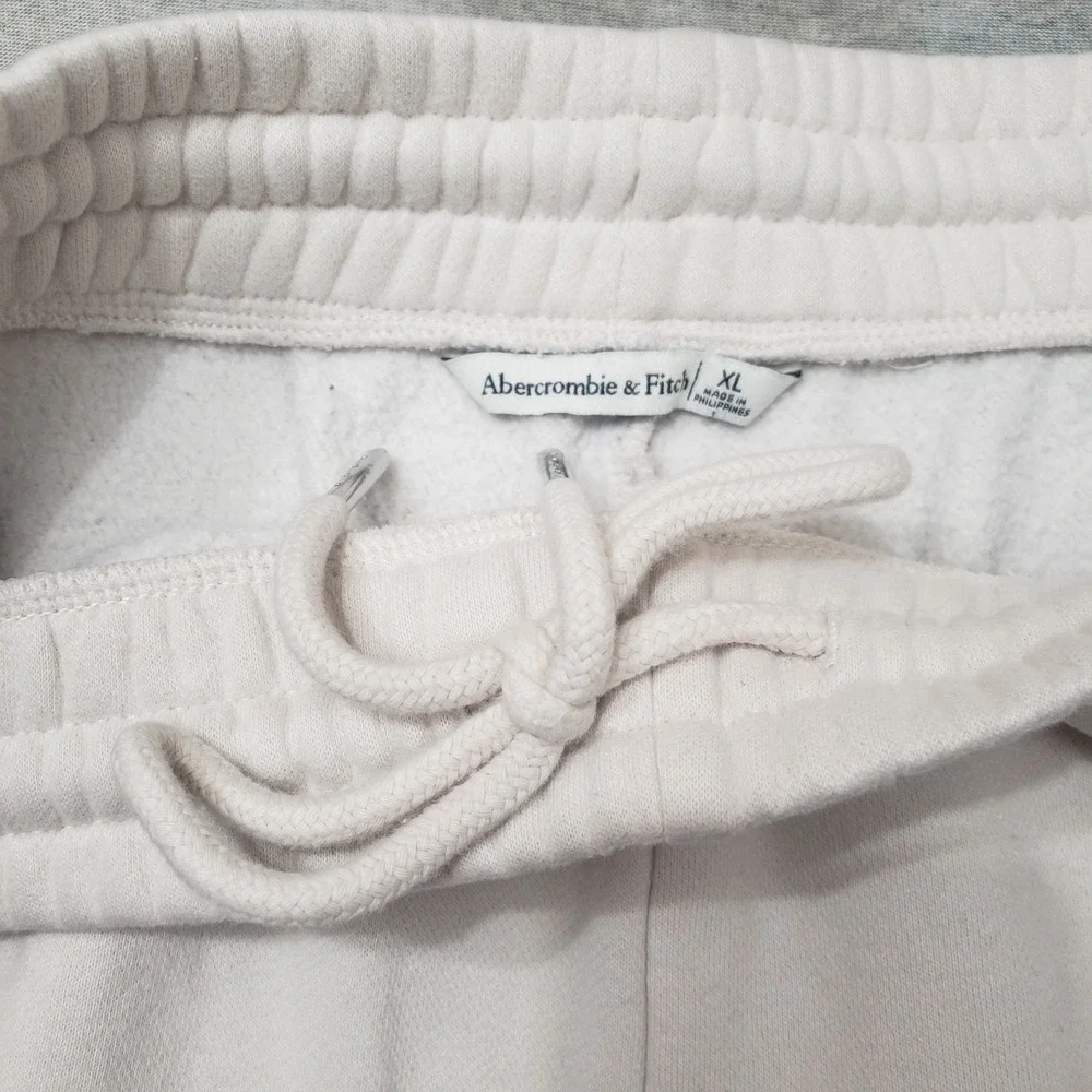 Abercrombie & Fitch Sweat Shorts Womens XL Beige Drawstring Casual
